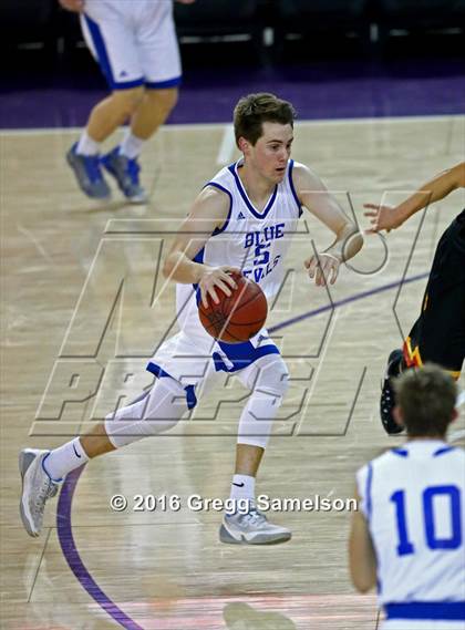 Thumbnail 1 in Jesuit vs Davis photogallery.