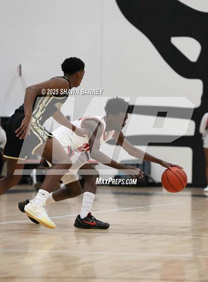 Thumbnail 2 in Noblesville @ Park Tudor photogallery.