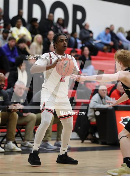 Thumbnail 2 in Noblesville @ Park Tudor photogallery.