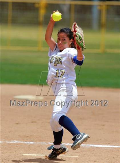 Thumbnail 2 in Madison vs. Mater Dei (CIF SDS D4 Final) photogallery.