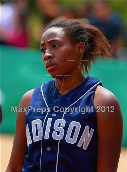 Thumbnail 2 in Madison vs. Mater Dei (CIF SDS D4 Final) photogallery.