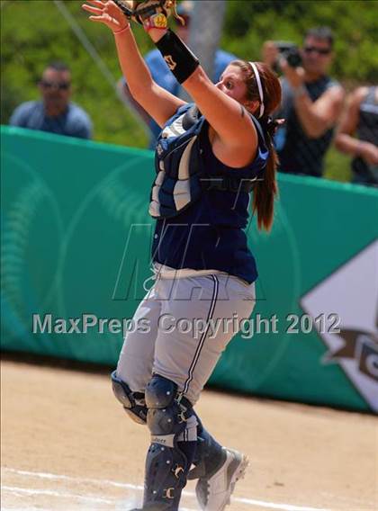 Thumbnail 1 in Madison vs. Mater Dei (CIF SDS D4 Final) photogallery.