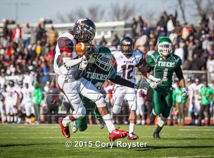 Thumbnail 1 in Wilson vs. Woodson (DCIAA Final) photogallery.
