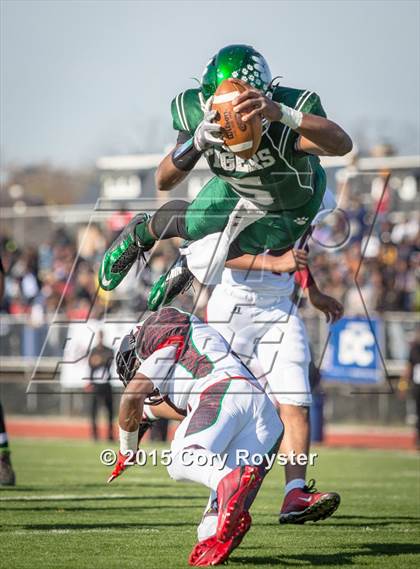 Thumbnail 2 in Wilson vs. Woodson (DCIAA Final) photogallery.
