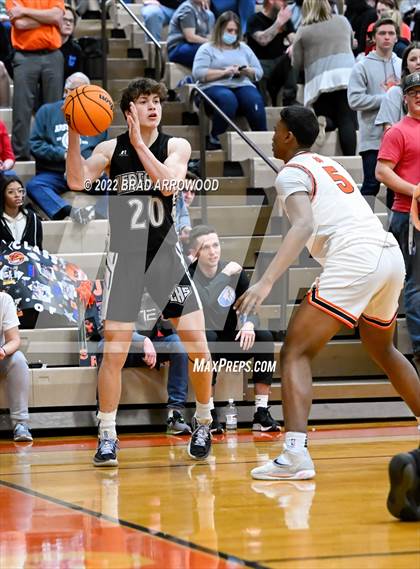 Thumbnail 3 in Ledford @ North Davidson photogallery.