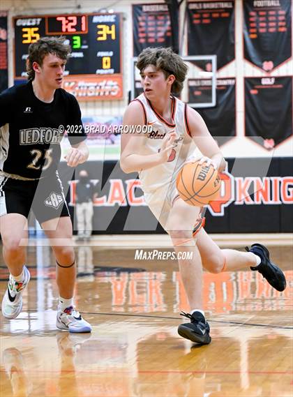 Thumbnail 2 in Ledford @ North Davidson photogallery.