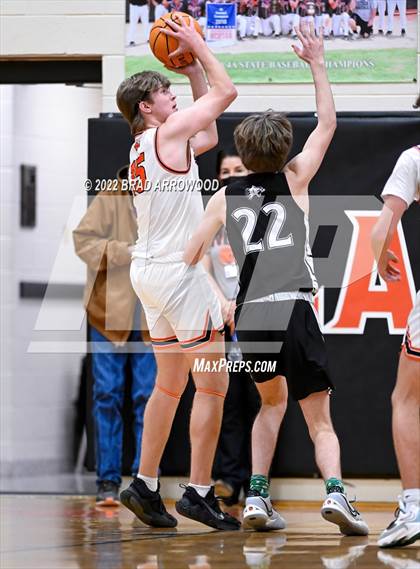 Thumbnail 1 in Ledford @ North Davidson photogallery.