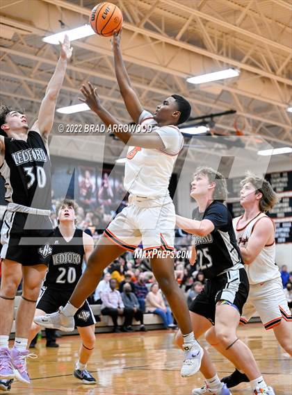 Thumbnail 1 in Ledford @ North Davidson photogallery.