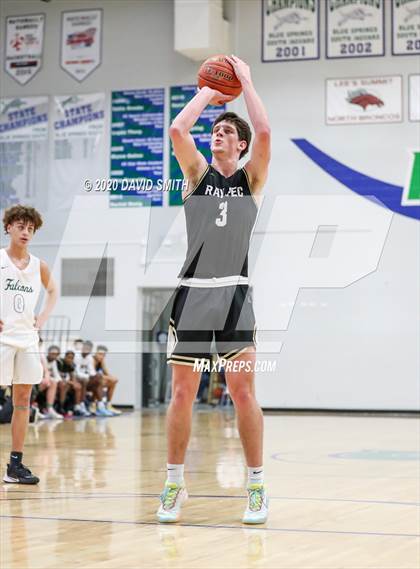 Thumbnail 2 in Raymore-Peculiar vs. Staley (MSHSAA Class 5 Quarterfinal) photogallery.