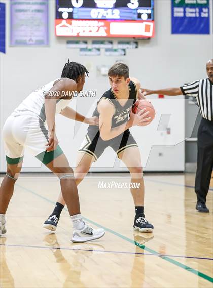 Thumbnail 2 in Raymore-Peculiar vs. Staley (MSHSAA Class 5 Quarterfinal) photogallery.