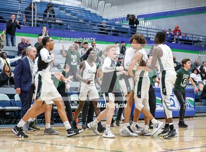 Thumbnail 1 in Raymore-Peculiar vs. Staley (MSHSAA Class 5 Quarterfinal) photogallery.