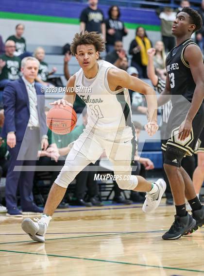 Thumbnail 1 in Raymore-Peculiar vs. Staley (MSHSAA Class 5 Quarterfinal) photogallery.