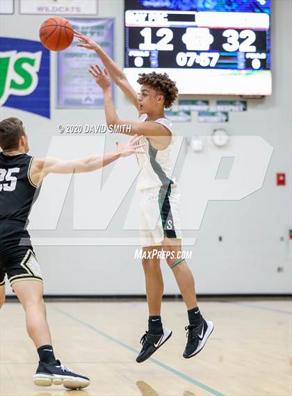 Thumbnail 2 in Raymore-Peculiar vs. Staley (MSHSAA Class 5 Quarterfinal) photogallery.