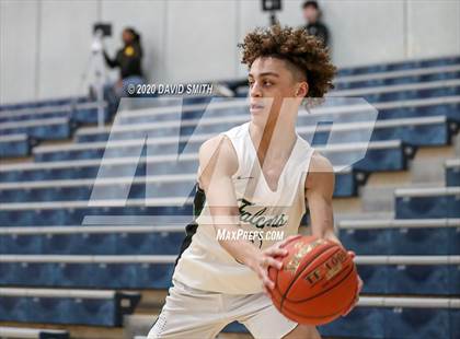 Thumbnail 2 in Raymore-Peculiar vs. Staley (MSHSAA Class 5 Quarterfinal) photogallery.