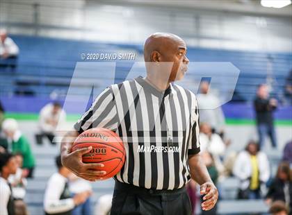 Thumbnail 1 in Raymore-Peculiar vs. Staley (MSHSAA Class 5 Quarterfinal) photogallery.