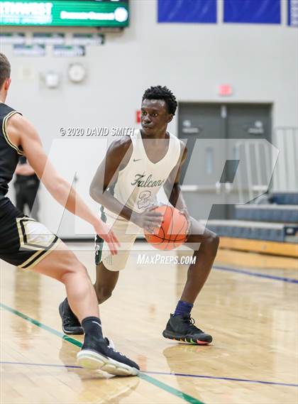 Thumbnail 1 in Raymore-Peculiar vs. Staley (MSHSAA Class 5 Quarterfinal) photogallery.