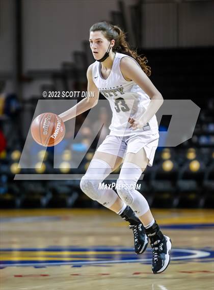 Thumbnail 1 in Pinewood vs Archbishop Mitty (Open Division Finals) photogallery.
