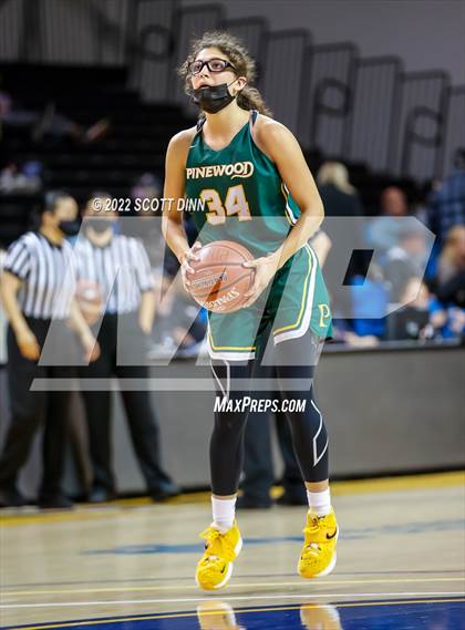 Thumbnail 3 in Pinewood vs Archbishop Mitty (Open Division Finals) photogallery.