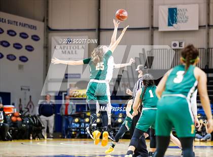 Thumbnail 1 in Pinewood vs Archbishop Mitty (Open Division Finals) photogallery.