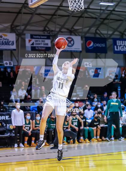 Thumbnail 2 in Pinewood vs Archbishop Mitty (Open Division Finals) photogallery.