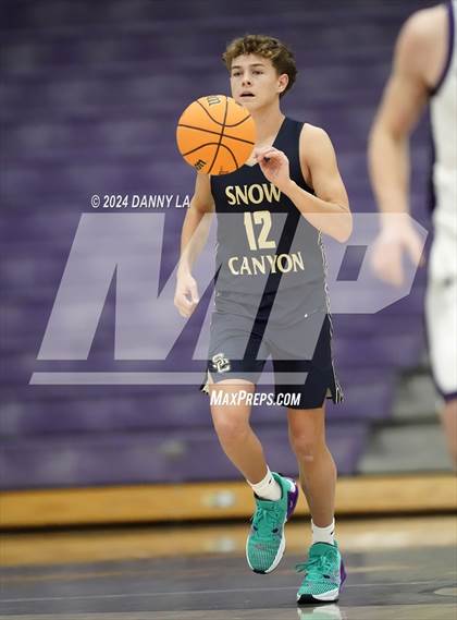 Thumbnail 3 in Snow Canyon vs. Tooele (Riverton Holiday Tournament) photogallery.
