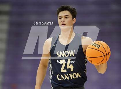 Thumbnail 1 in Snow Canyon vs. Tooele (Riverton Holiday Tournament) photogallery.
