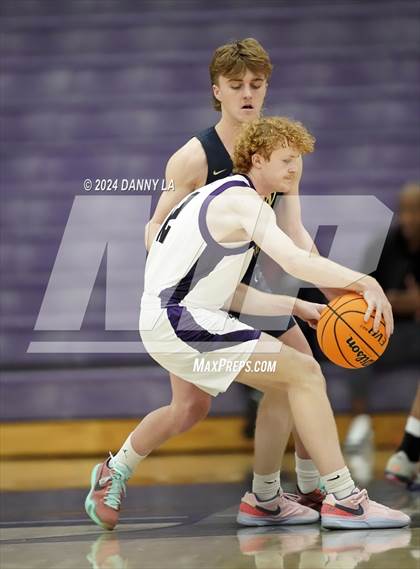 Thumbnail 3 in Snow Canyon vs. Tooele (Riverton Holiday Tournament) photogallery.