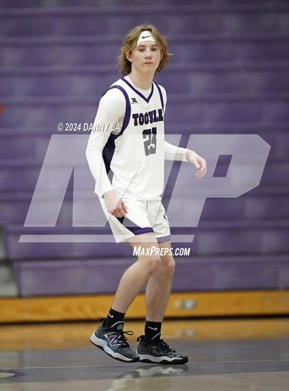 Thumbnail 3 in Snow Canyon vs. Tooele (Riverton Holiday Tournament) photogallery.