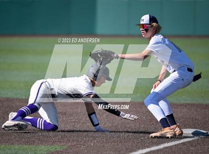 Thumbnail 2 in Lake Mead Academy vs. Yerington (NIAA 2A State Championship) photogallery.