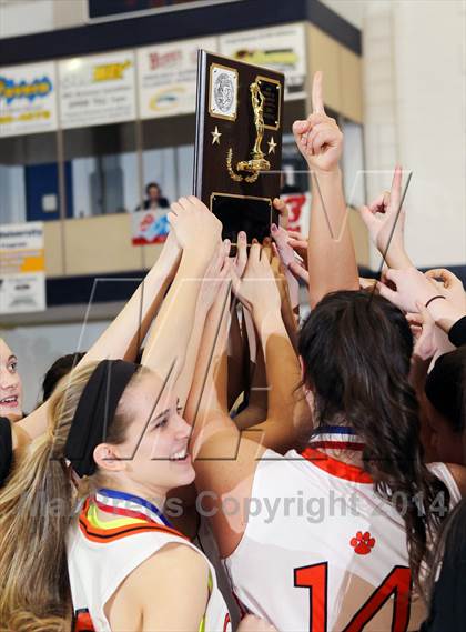 Thumbnail 1 in Keystone vs. Clarion (District IX A Final) photogallery.