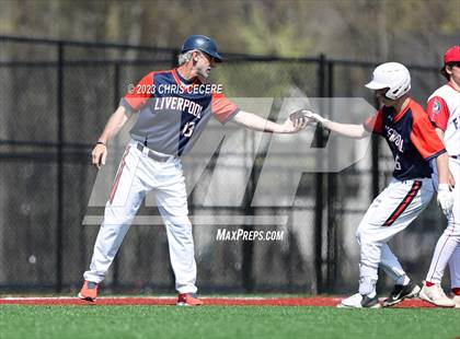 Thumbnail 2 in Liverpool vs. Fairport photogallery.