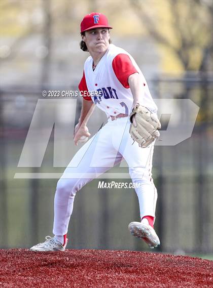 Thumbnail 3 in Liverpool vs. Fairport photogallery.