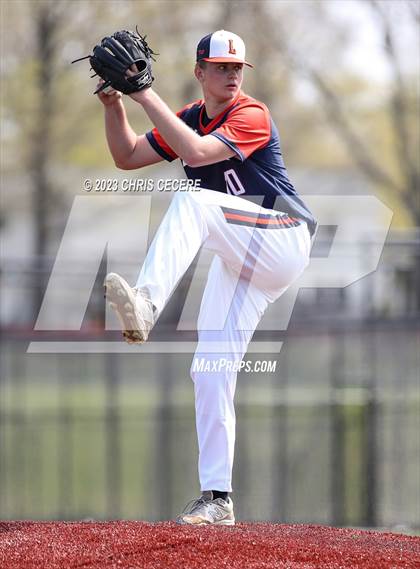 Thumbnail 1 in Liverpool vs. Fairport photogallery.