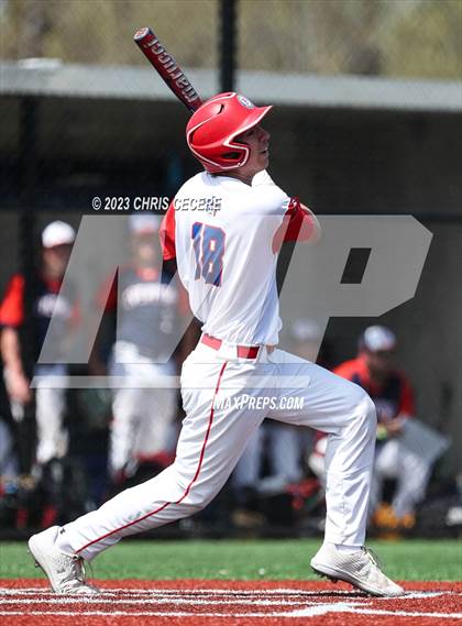 Thumbnail 1 in Liverpool vs. Fairport photogallery.