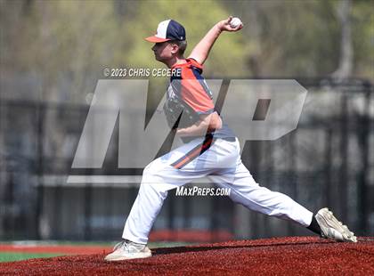 Thumbnail 3 in Liverpool vs. Fairport photogallery.