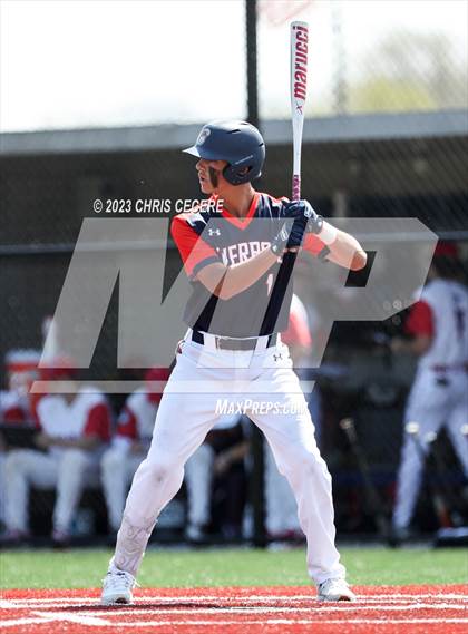 Thumbnail 3 in Liverpool vs. Fairport photogallery.