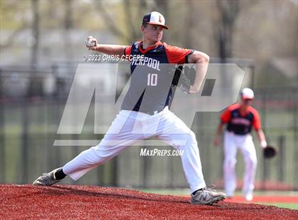 Thumbnail 2 in Liverpool vs. Fairport photogallery.