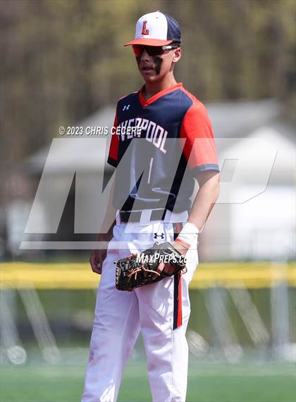 Thumbnail 3 in Liverpool vs. Fairport photogallery.