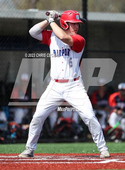 Thumbnail 3 in Liverpool vs. Fairport photogallery.