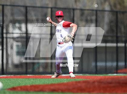 Thumbnail 2 in Liverpool vs. Fairport photogallery.
