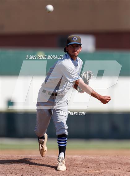Thumbnail 2 in Century vs Temple City (CIF SS D5 Round 1 Playoff) photogallery.