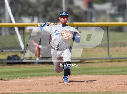 Thumbnail 2 in Century vs Temple City (CIF SS D5 Round 1 Playoff) photogallery.