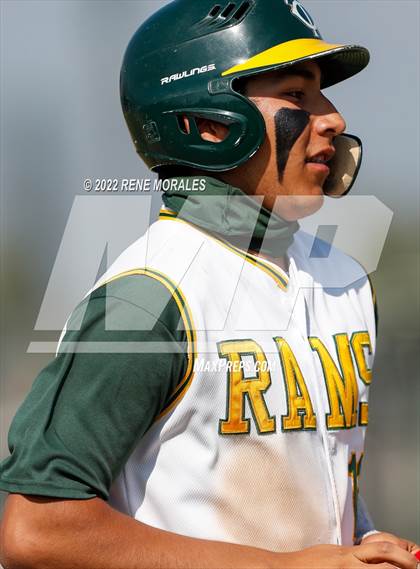 Thumbnail 2 in Century vs Temple City (CIF SS D5 Round 1 Playoff) photogallery.