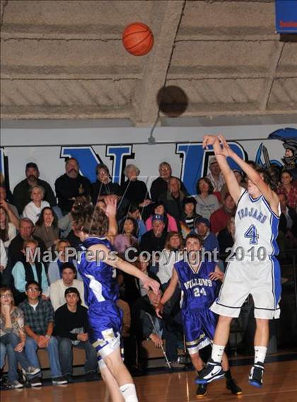 Thumbnail 3 in Willows @ Orland (CIF NS Playoffs) photogallery.