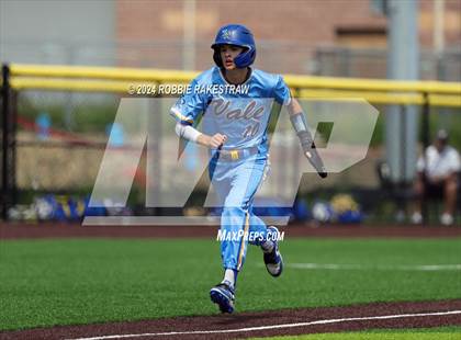 Thumbnail 1 in Sunnyvale vs. Mabank (UIL 4A Bi-District Playoff) photogallery.