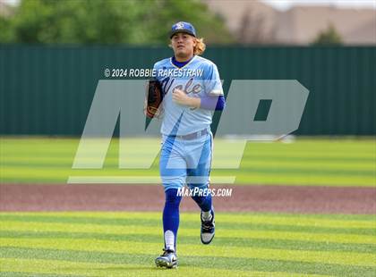 Thumbnail 2 in Sunnyvale vs. Mabank (UIL 4A Bi-District Playoff) photogallery.