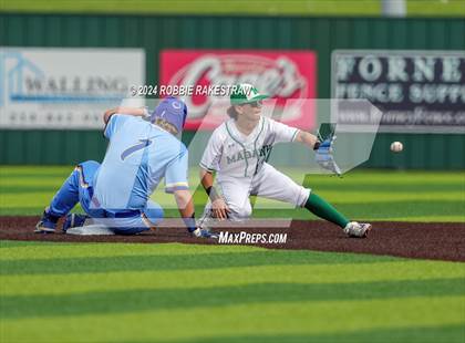 Thumbnail 2 in Sunnyvale vs. Mabank (UIL 4A Bi-District Playoff) photogallery.