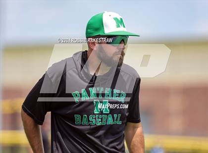 Thumbnail 3 in Sunnyvale vs. Mabank (UIL 4A Bi-District Playoff) photogallery.