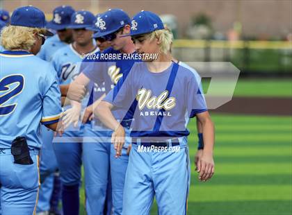 Thumbnail 3 in Sunnyvale vs. Mabank (UIL 4A Bi-District Playoff) photogallery.