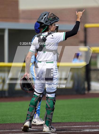 Thumbnail 3 in Sunnyvale vs. Mabank (UIL 4A Bi-District Playoff) photogallery.